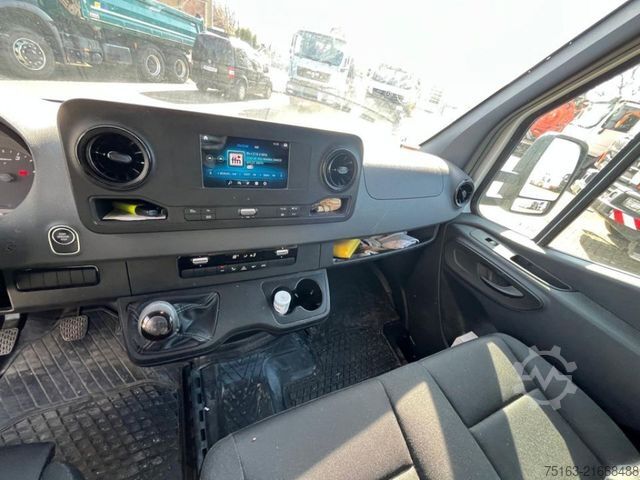 Izotermiczny van chłodnia MERCEDES-BENZ Sprinter 316 CDI Kühlkoffer