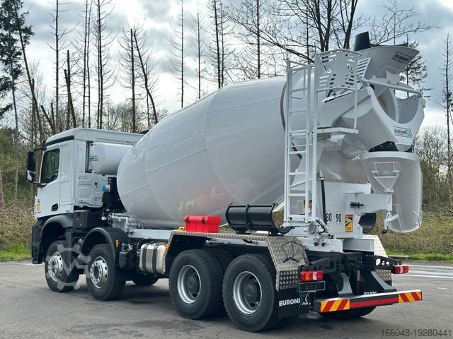 Betonmixer vrachtwagen MERCEDES-BENZ 4145 8X4 EuromixMTP EM 10 Fahrmischer
