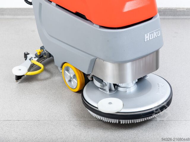 SZOROWARKA HAKO B45 CL NOWE BATERIE Hako Scrubmaster B45 CL TB510 - 2021y- 154h