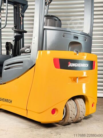 3 roues électriques Jungheinrich EFG 216k - Service Neu - Batterie 90% - Garantie