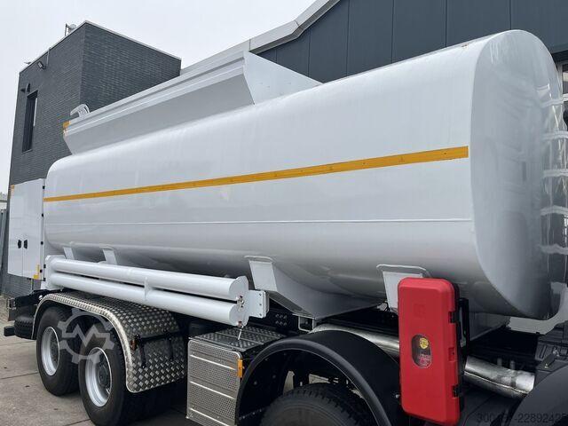 Brandstoftankwagen Mercedes-Benz Arocs 4140 8x4 | Fuel Tank | Stock