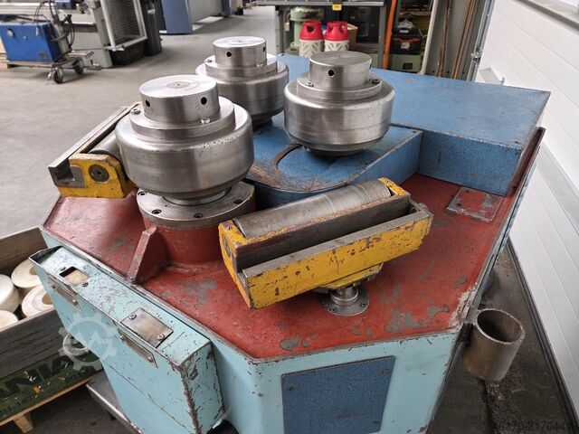 Ohýbačka profilů Piesok XZPP 75/9