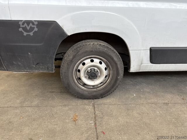 Caravana/autocaravana Fiat Ducato Weinsberg Carabus 600K | 2023 | EURO 6 | Venditore professionale