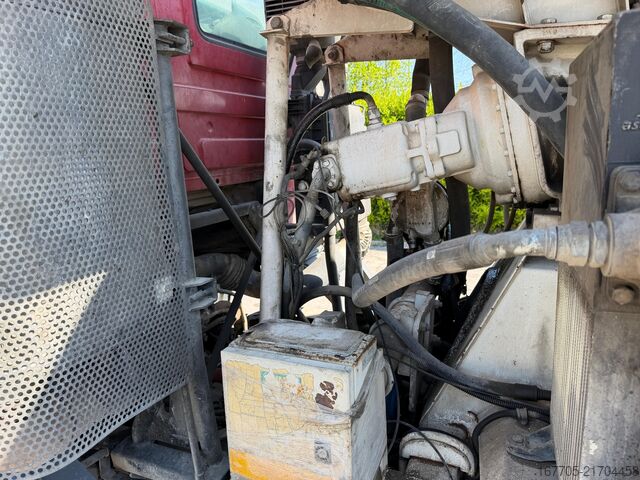 Camion malaxeur à béton Mercedes-Benz Actros 4144
