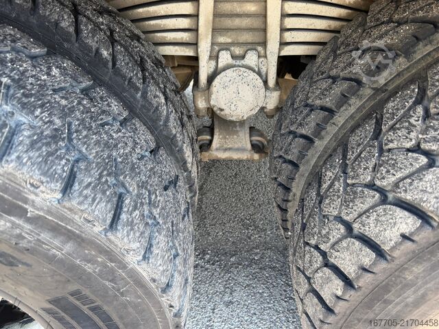 Camion malaxeur à béton Mercedes-Benz Actros 4144