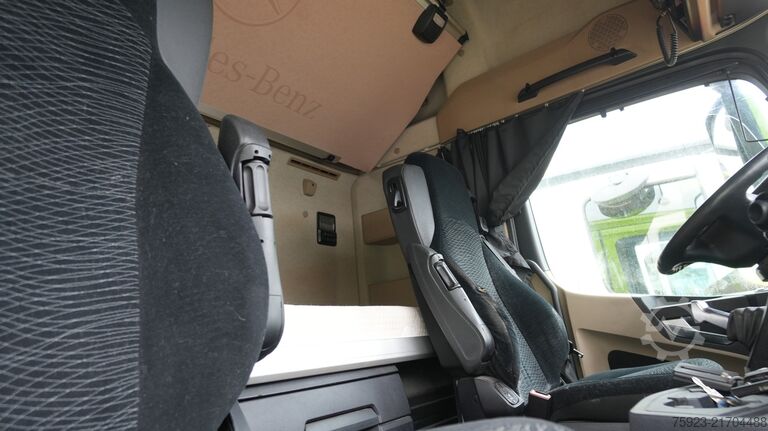 Standard-SZM Mercedes-Benz Actros 2344 6x2 tractor unit