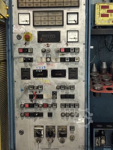 Excentrische pers met dubbele kolom Schuler P4 E2 SQ 1200