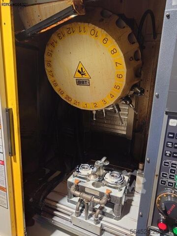 Κάθετο κέντρο κατεργασίας FANUC ROBODRILL α-D21MiB5