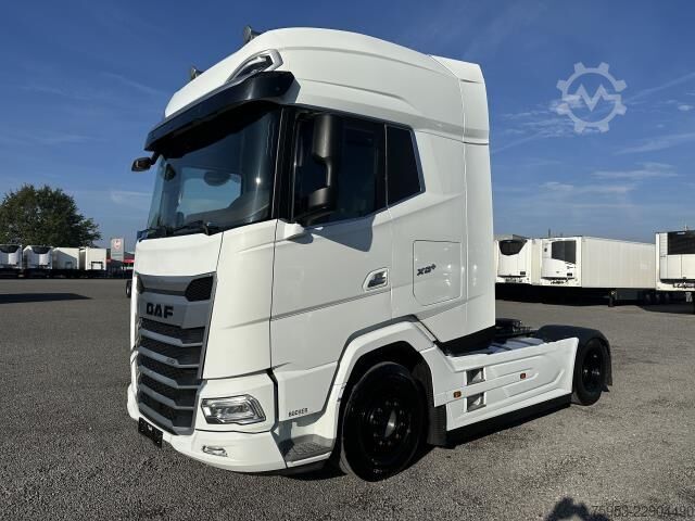 Tracteur routier standard DAF XG+ 530 Intarder Navigation Standklima