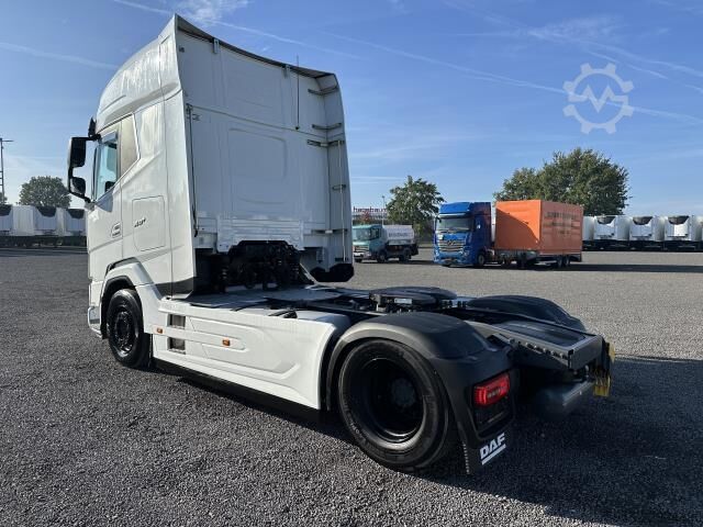 Tracteur routier standard DAF XG+ 530 Intarder Navigation Standklima