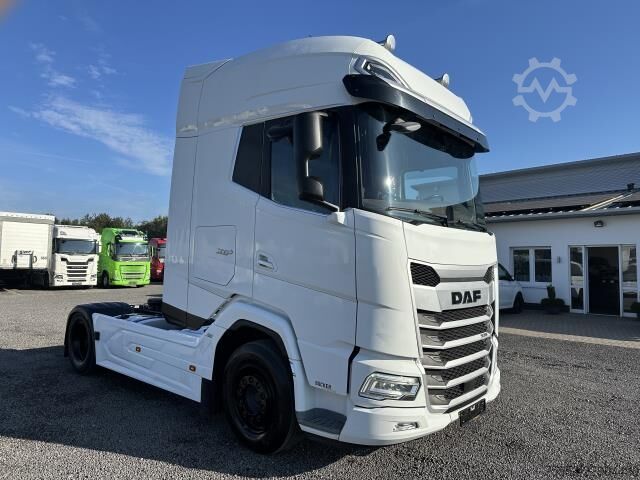 Tracteur routier standard DAF XG+ 530 Intarder Navigation Standklima