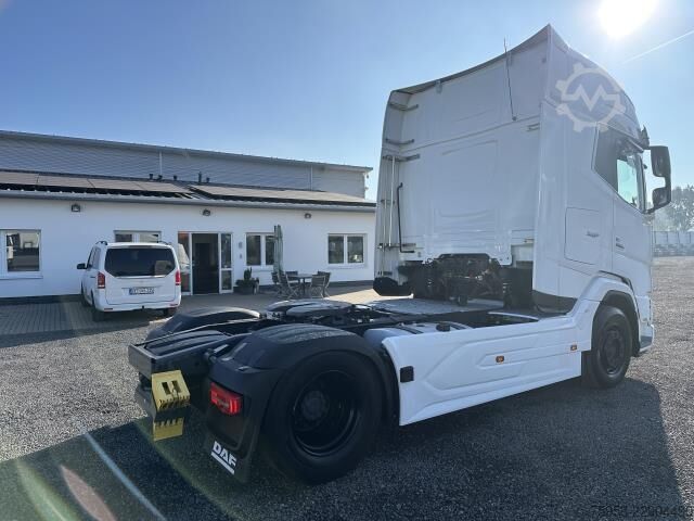 Tracteur routier standard DAF XG+ 530 Intarder Navigation Standklima