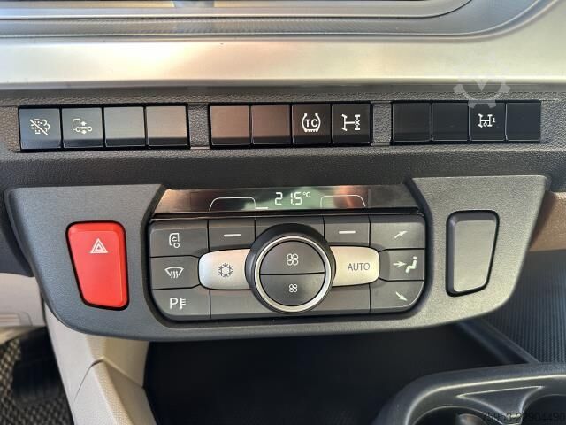 Tracteur routier standard DAF XG+ 530 Intarder Navigation Standklima