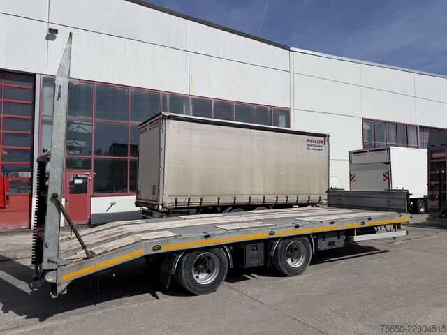Pojazd użytkowy Möslein TTA21 T Schwebheim  21 t Tandemtieflader