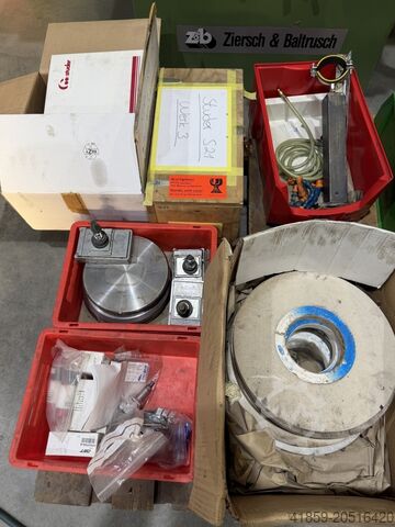 Cylindrical Grinding Machine - Universal STUDER S21 lean CNC