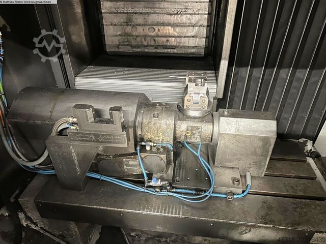 Centro de Usinagem - Vertical CHIRON FZ 15 S High Speed