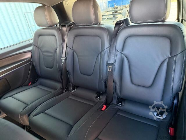 Camioneta familiar de techo alto Mercedes-Benz V 300 d 4MATIC AVA Extral AHK DISTRONIC Standh