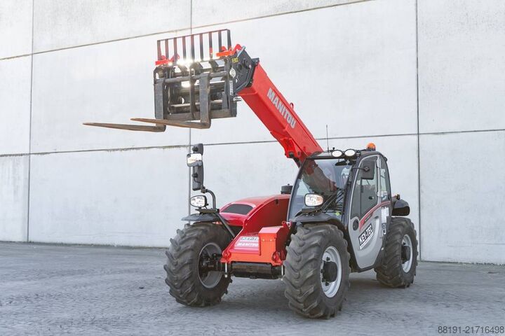 Teleskopik yükleyici Manitou MT 730