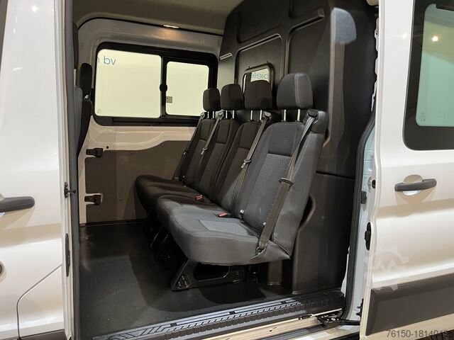 Bestelwagen dubbele cabine Ford Transit 350 2.0 TDCI L3H2 Trend 130 PK DC Dubbe...