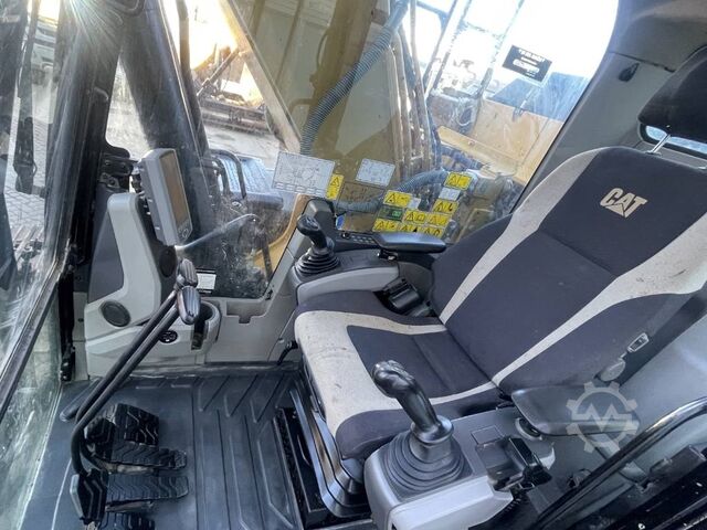 Escavatore cingolato CAT 320 EL   2012