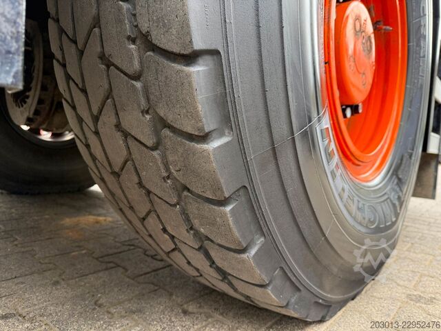 Macara montată pe camion LIEBHERR LTM 1040-2.1 Autokran 4x4 *TOP Zustand
