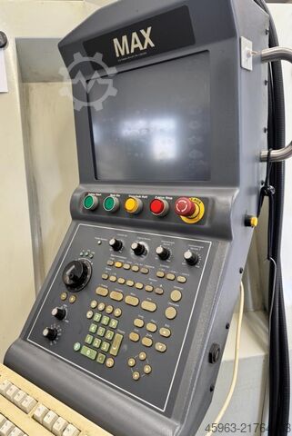 Vertikales Bearbeitungszentrum HURCO TMM 10