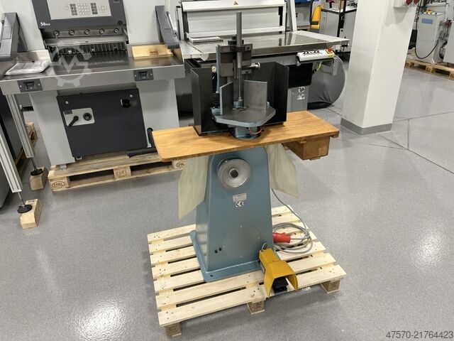 Buchbindereimaschine Karl Tranklein EK-100 Corner Cutter