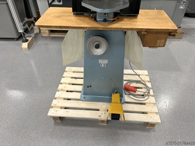 Buchbindereimaschine Karl Tranklein EK-100 Corner Cutter