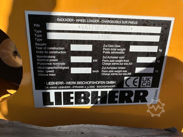 Wheel loader LIEBHERR L506 Compact
