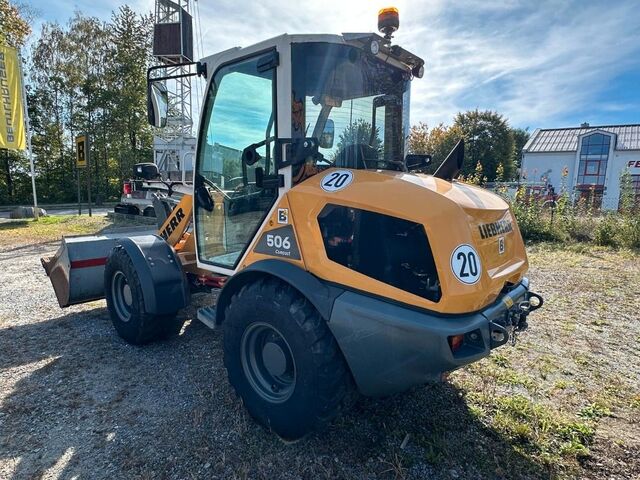 Wheel loader LIEBHERR L506 Compact
