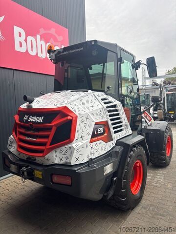 Φορτωτής με ελαστικά BOBCAT L 85  Radlader  -  Klima   Breitreifen - EDITION