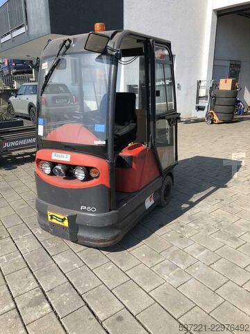 Trekker voor sleepwerk Linde P60Z