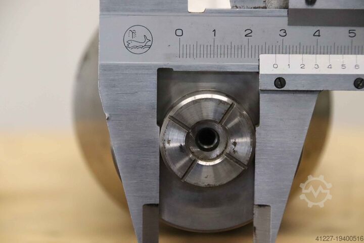 Makine mili Taşlama mili Voumard C 40-9 D