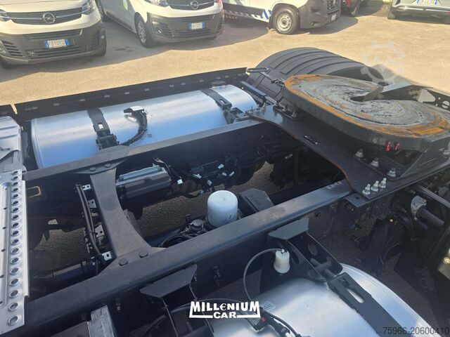 Standaard trekker (trekker-oplegger) Volvo VOLVO FH500 ISAVE 2023 KM 317000