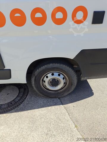 τροχόσπιτο/αυτοκινούμενο τροχόσπιτο Fiat Ducato Weinsberg Carabus 600 K|2022 EURO 6 | Venditore professionale
