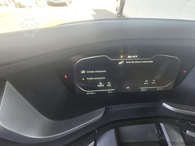 τυπική μονάδα τράκτορα DAF XG 530 FT
