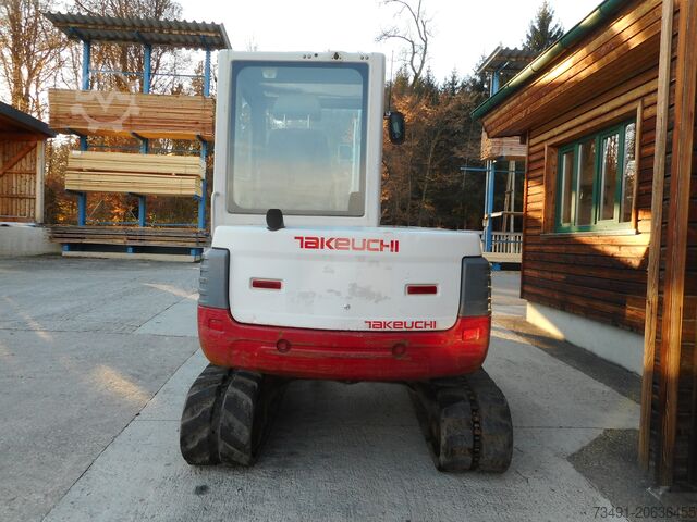Μίνι εκσκαφέας Takeuchi TB 250 mit POWERTILT