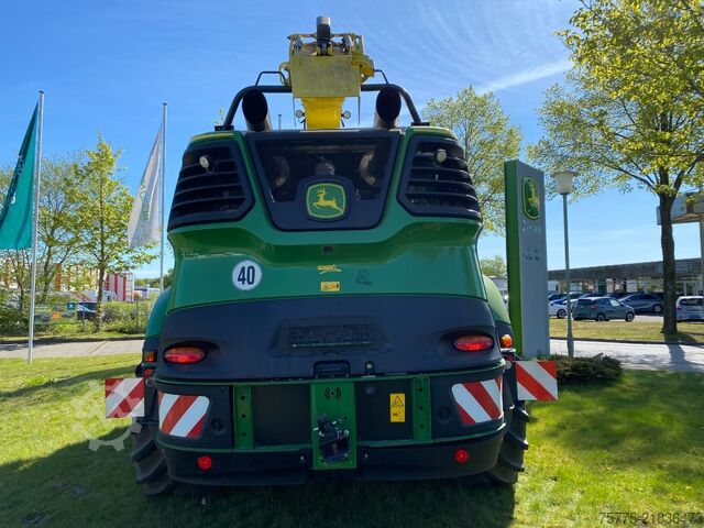 Agricultural machine  9700 i