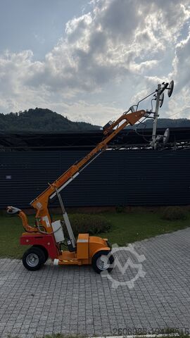 żuraw samojezdny Smartlift 380 outdoor - hight lifter