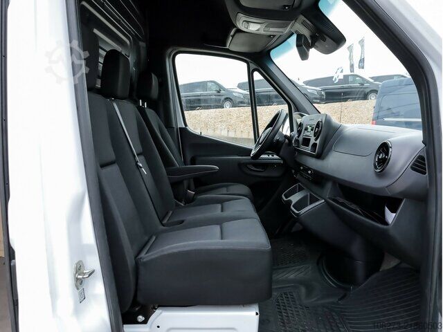 Panelvan Mercedes-Benz eSprinter 312 Kasten FWD,3.924mm Radstand
