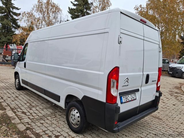 Panelvan CITROEN Jumper Grossraumkasten 35 L3H2 Club BlueHDi 140