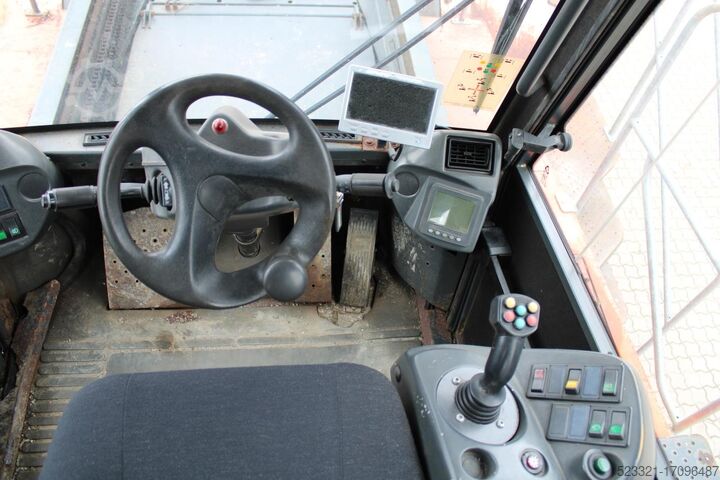 Reachtacker Linde C4531TL