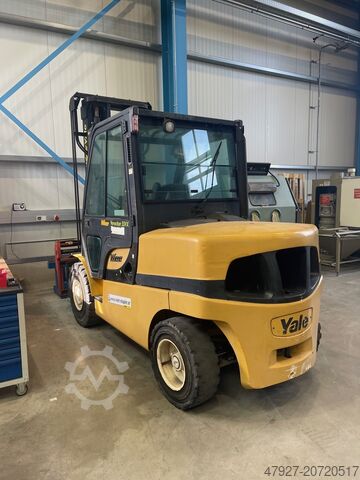 4-wheel forklift Stapler Yale 5ton. Diesel 