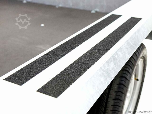 İnşaat makineleri römorku Temared Baumaschinenanhänger Builder 183x400cm 3,5t Rampe