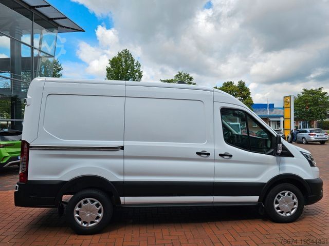 Bestelwagen met verhoogd dak FORD Transit Kasten 350 L2H2 Trend Regalsystem Kamera