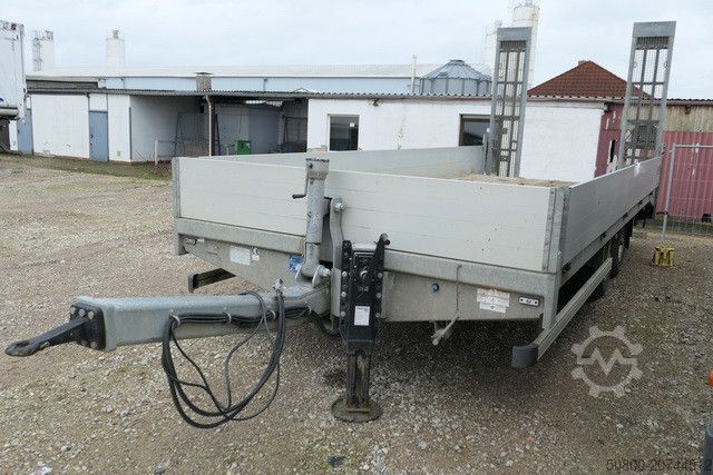 Poluprikolica za niskopodni prevoz HUMBAUR HBT 116225 BS, Verzinkt, Rampen, Tandem, 6.200mm