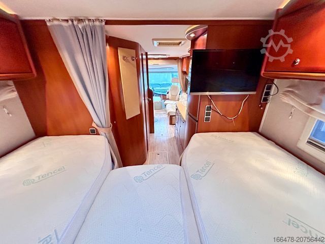 Integrated camper CONCORDE Carver I 742 L * Einzelbetten *