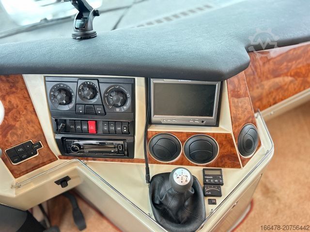 Integrated camper CONCORDE Carver I 742 L * Einzelbetten *