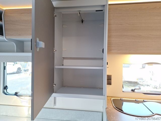 Caravan BÜRSTNER B66 490 TL