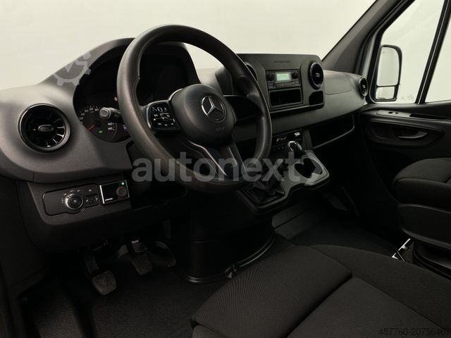 High top van MERCEDES-BENZ Sprinter 316 *Werkstatt* AHK3,5t+KAMERA+230V 133